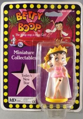 Betty Boop - MD Toys Miniature Collectables PVC Figure - Beauty Queen Betty Boop Mint on Card