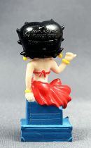 Betty Boop - Plastoy PVC Figure (1995) - Betty Boop hitchhikes