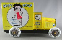 Betty Boop - Schiyling - Tin Delivery Truck Lingerie & Notions Boxed