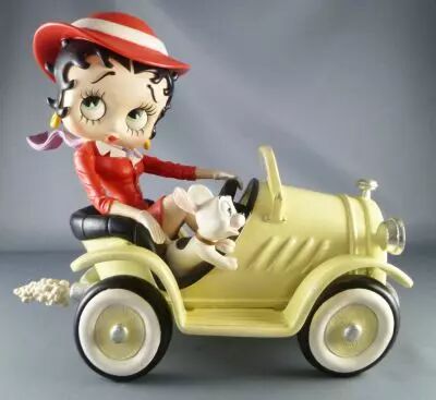 Betty Boop - Statue R�sine 25cm - Betty Boop & Pudgy en voiture cabriolet (2003)