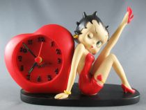 Betty Boop - Statuette Résine & Pendule Horloge - Betty Boop adossée à un Coeur