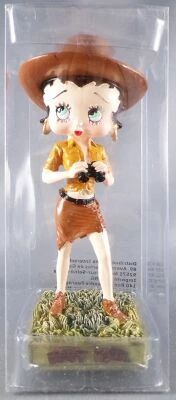 Betty Boop Adventurous Woman - M6 Interactions Resin Figure Mint in Box