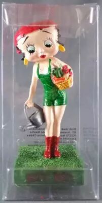 Betty Boop Farmer - M6 Interactions Resin Figure Mint in Box