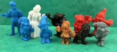 Blanche Neige - Figurines La roche aux f�es - S�rie compl�te de 10 figurines monochromes pr�miums