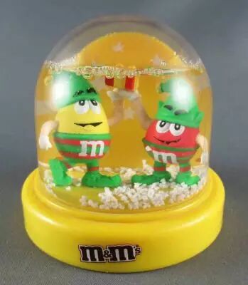 Bonbons M&M\'s - Boule � Neige Jaune & Rouge Elfes