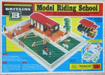 Britains - Riding - Model Riding School NMIB (ref 4714) (Mint in Box)