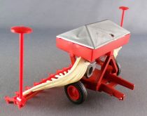Britains - The Farm - Accord Seeds Drill with Folding Guides Boxed (ref 9544)