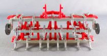Britains - The Farm - Fold-Up Cultivator Boxed (ref 9550)