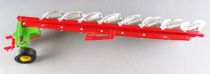 Britains - The Farm - Implement 8 Furrow Plough no box (ref 9555)