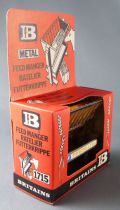 Britains - The Farm - Implement Feed Manager (ref 1715) (Mint in Box)