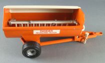 Britains - The Farm - Implement Rotary Manure Spreader (ref 9568) (Mint in box)