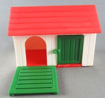 Britains - The Farm - Kennel Dog (white red roof green door) (ref 4703)