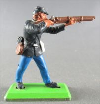 Britains Deetail - Federate - Footed firing standing rifle