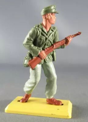 Britains Deetail - WW2 - Allemand - Afrika Corps avan�ant avec fusil Etat Neuf
