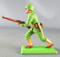 Britains Deetail - WW2 - American - Advancing both hands on rifle Mint Condition