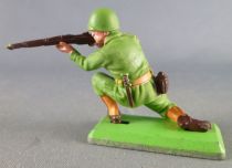 Britains Deetail - WW2 - American - Kneeling Firing Rifle