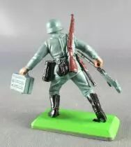 Britains Deetail - WW2 - German - 1st series with M-G & Ammobox