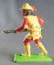 Britains Deetail Apache Footed advancing both hands on rifle
