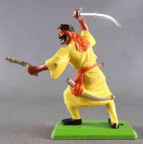 Britains Deetail Arabs Desert Fighter Footed attacking with sabre and pistol