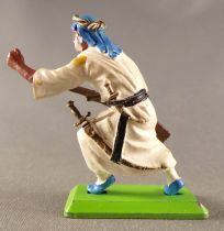 Britains Deetail Arabs Desert Fighter Footed Running and Carrying Musket