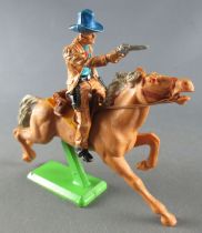 Britains Deetail Cowboy Mounted Drawing and shooting light brown galoping horse