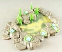 Britains Floral Miniature Garden Rock Pool Ref 2572