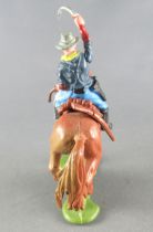 Britains Herald - U.S. 7th Cavalry -  Mounted with rifle sabre up brown horse 1