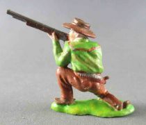 Britains Hong Kong - Cowboy - Footed Firing Rifle Kneeling