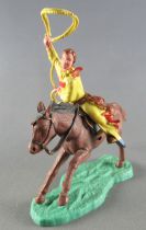 Britains Hong Kong - Cowboy - Mounted with lasso (yellow)