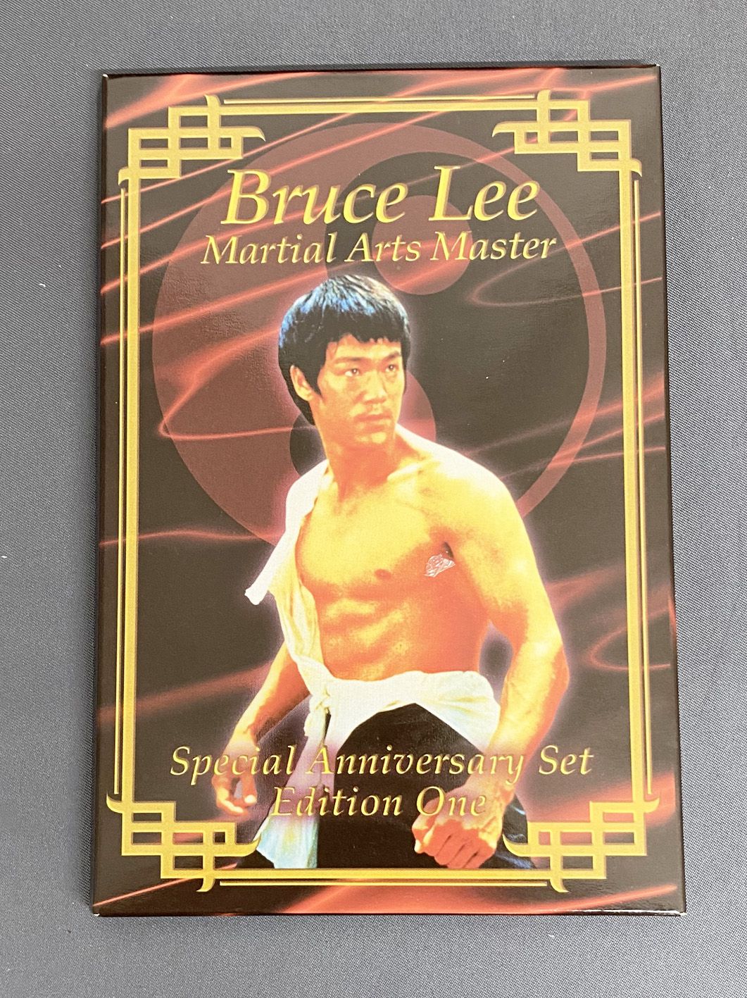 Bruce Lee (Martial Arts Master) - London Postcard Co. - Special Anniversary  Set (Edition One)