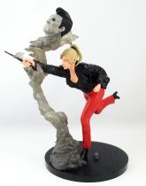 Buffy The Vampire Slayer - Buffy Summers 10\  PVC Statue - Diamond Gallery Diorama