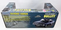 Bullitt - Revell (2001) - Frank Bullitt\'s \'68 Dodge Charger (1:25 Die Cast w/figures)