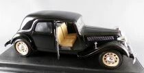 Burago 1501 Citro&euml;n 15CV TA 1938 Noire 1/24 Neuve Boite