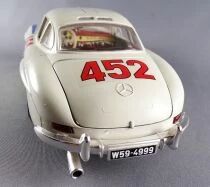 Burago 3015 Mercedes 300 SL # 452 1956 Mille iglia Cacciari / Bordoni 1:18 no Box