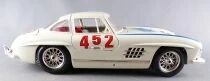 Burago 3015 Mercedes 300 SL 1956 N&deg; 452 Mille Miglia Cacciari / Bordoni 1/18 sans Boite
