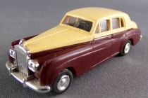 Busch 444XX  Rolls-Royce Silver Cloud III 2-Tone Burgundy & Cream 1:87 Ho no Box