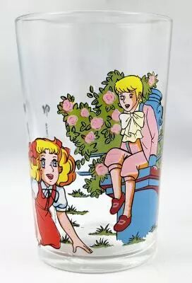 Candy - Verre � moutarde - Candy et Anthony dans la roseraie