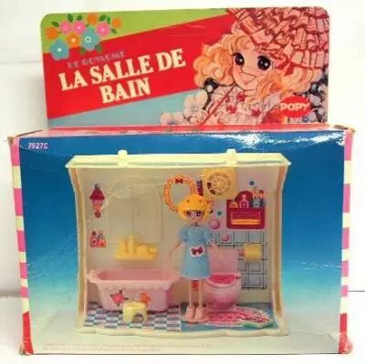 Candy-Candy - Candy\'s Realm - the bath room - Mini Candy Popy