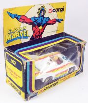Captain Marvel - Corgi ref.262 1978 - Porsche Audi (in box)