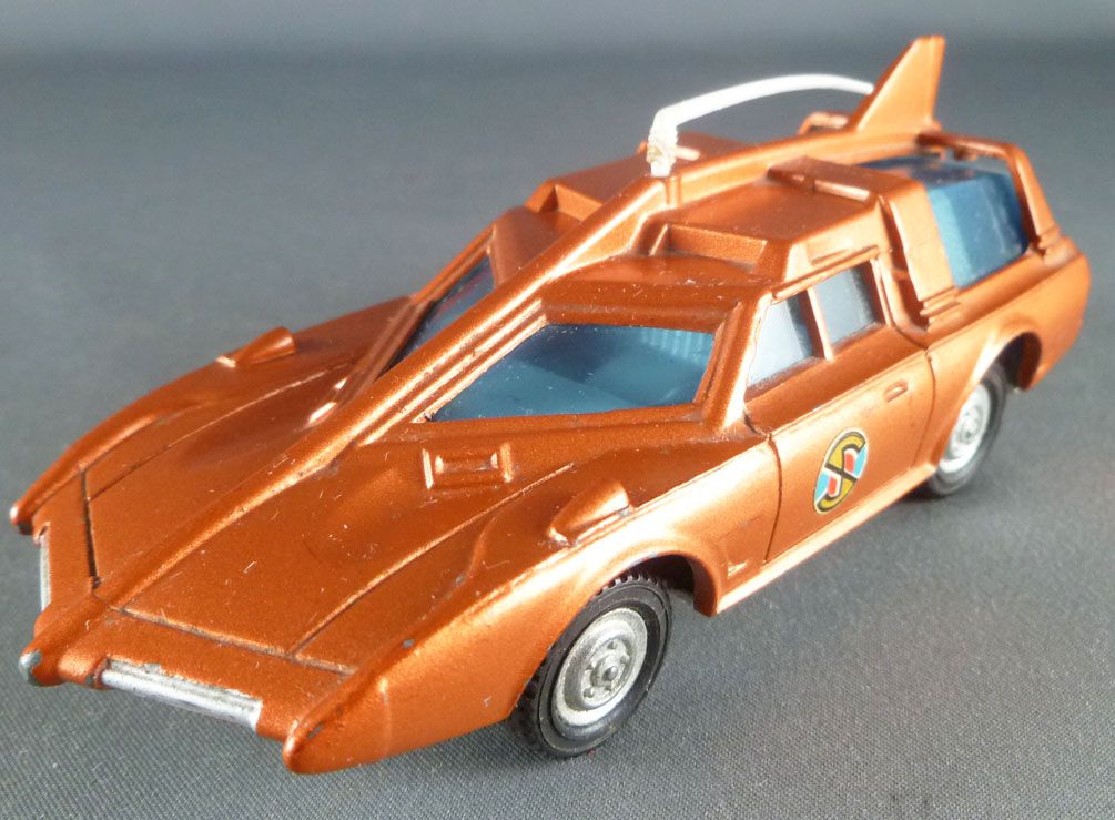 dinky car