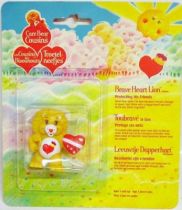 Care Bears - Kenner - Miniature - Brave Heart Lion protecting his friends (square card)