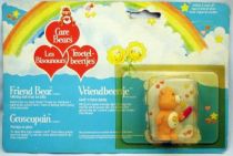 Care Bears - Kenner - Miniature - Friend Bear offering half of an ice lolly (large card)