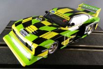 Carrera Digital 30832 - Ford Capri Zakspeed Turbo Jürgen Hamelmann-Team N°4 Modifiée Evolution sans Boite 1/32 Slot Car