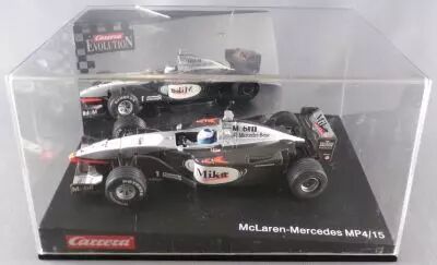 Carrera Evolution 25424 - McLaren-Mercedes MP4/15 Mika Hakkinen Mint in Box 1:32
