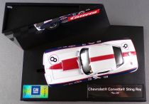 Carrera Evolution 27524 - Chevrolet Corvette Stingray N°8 Sebring 1967 Neuve Boite 1/32