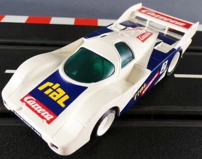 Carrera Profi 71403 - Porsche 956 Rial Blanche N� 2 sans Boite 1/40