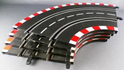 Carrera Profi 71505 - 4 x Curved Track 1/90� 2 Pieces= 180� no Box 1:32