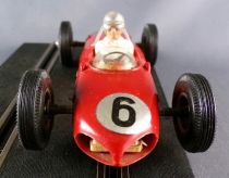 Carrera Universal 401 - Ferrari 156 F1 Rouge #6 Phil Hill sans Boite 1/32