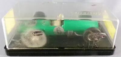 Carrera Universal 403 - Lotus Climax Cooper T66 F1 Green #6 Boxed 1:32