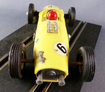 Carrera Universal 403 - Lotus Climax Cooper T66 F1 Jaune Pale sans Bande Rouge N°6 sans Boite 1/32